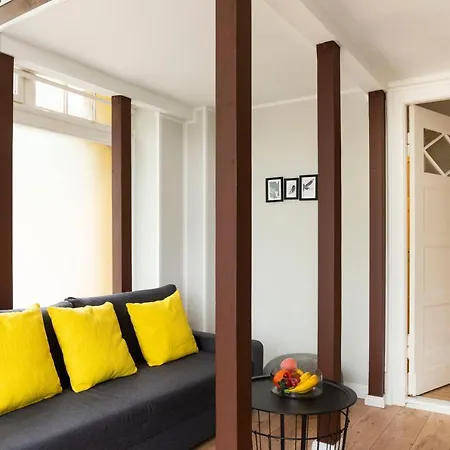 Apartment Spacious&stylish Loft Bed +s-bahn Access